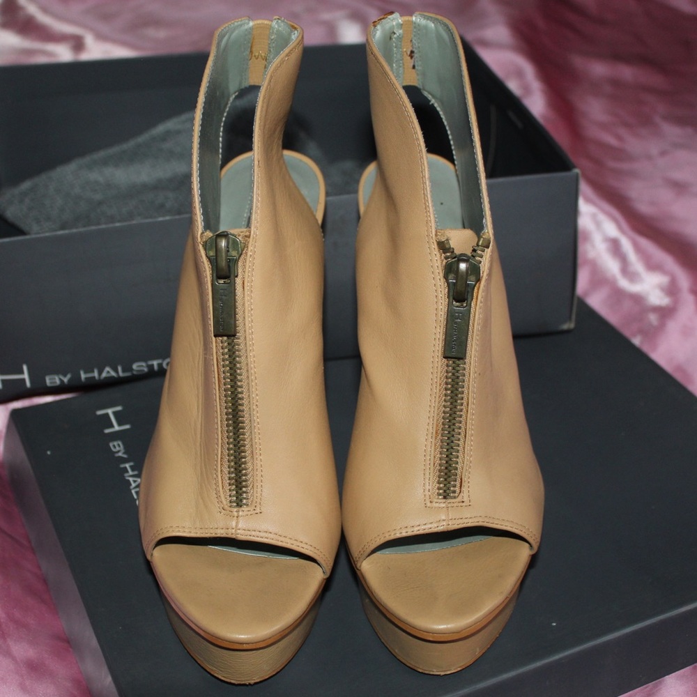 H BY HALSTON Tan Color Bootie/Heels
